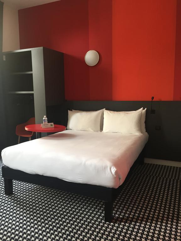 Ibis Styles Marseille Vieux Port Hotel Buitenkant foto